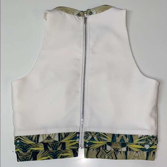 Prémonition white tropical crop top🌴 - Picture 3 of 5